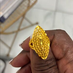 Radiant Gold Women's Ring. - 24k yellow gold tone sz7
